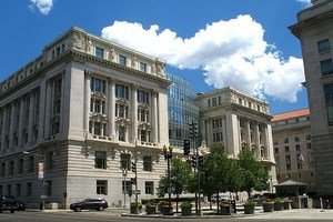 Avian Averting System client installation picture Washington DC City Hall Wilson Building